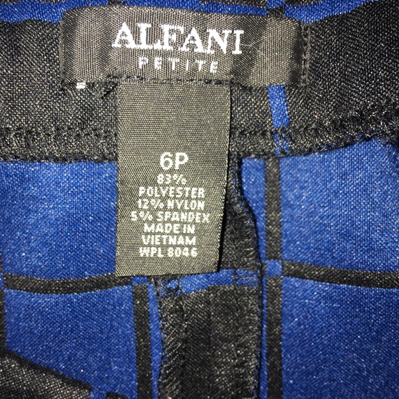 Alfani Pencil Skirt Window Pane Check w/pockets - Picture 3 of 4